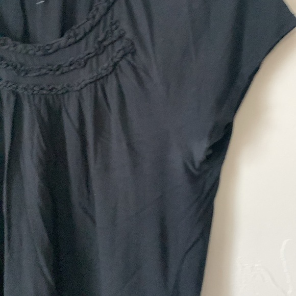 Ann Taylor LOFT, black T-shirt, size large - Picture 3 of 5